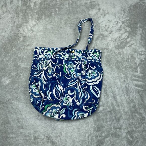 Vera Bradley Handbags - Vera Bradley Blue & Green Floral Quilted Tote Bag With Zipper Pocket 6357